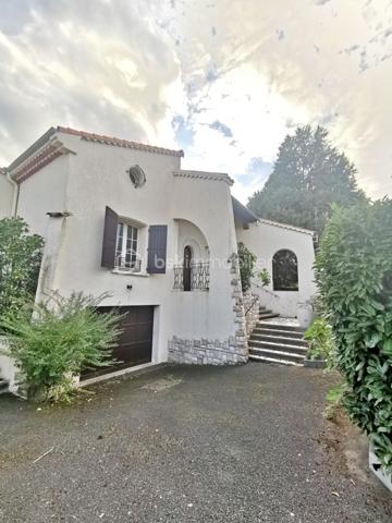 Maison traditionnelle de 197 m²