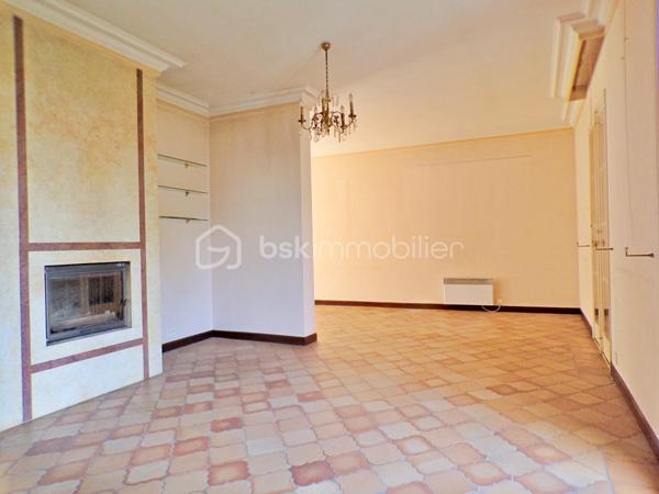 Maison traditionnelle de 197 m²
