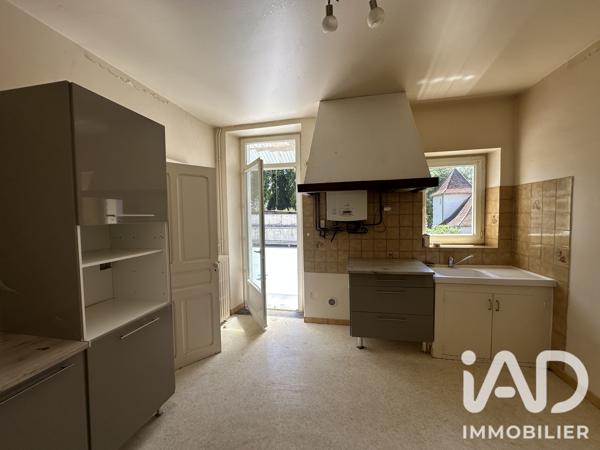 Appartement à vendre 5 pièces 138 m² Saint-Céré