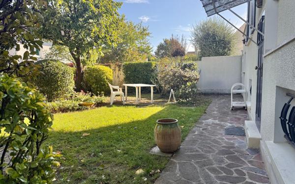 Maison à vendre    8 pièces • 135 m2 Morangis