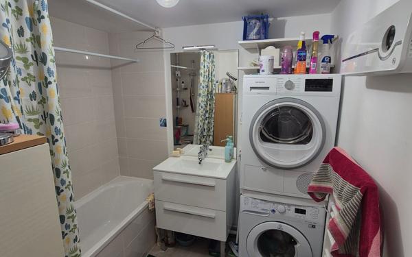 Appartement à vendre    3 pièces • 63,58 m2 Pont-de-Metz