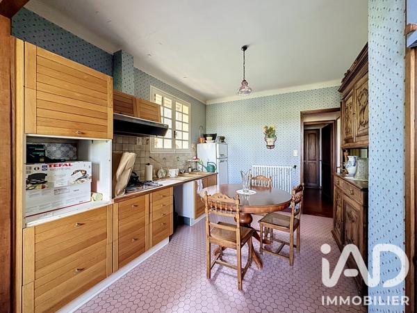 Maison à vendre 8 pièces 203 m² Barbentane
