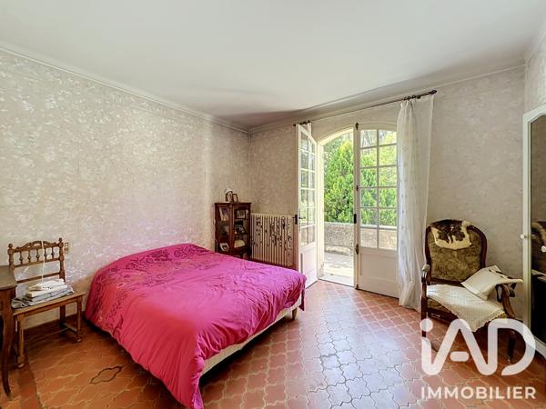 Maison à vendre 8 pièces 203 m² Barbentane