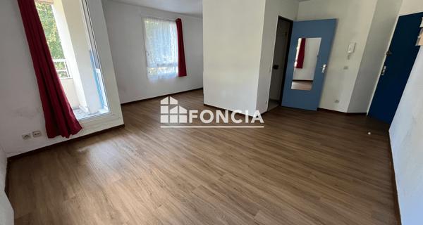 Location Studio 25.41 m² - Guyancourt 78280