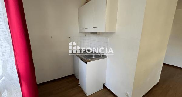 Location Studio 25.41 m² - Guyancourt 78280