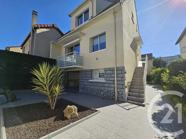 Maison à vendre  4 pièces - 145,36 m 2   VITRY SUR SEINE  - 94
