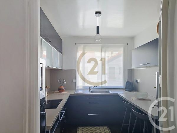 Maison à vendre  4 pièces - 145,36 m 2   VITRY SUR SEINE  - 94