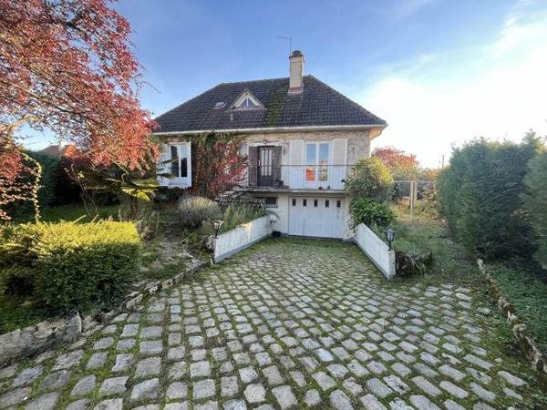 Maison à vendre |  Mehun-sur-Yèvre |  7 pièces | 128 m²