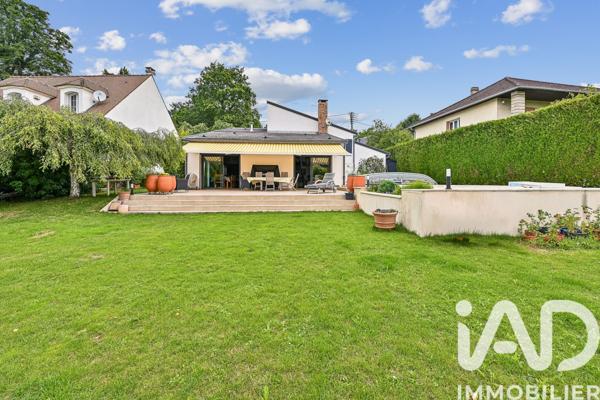 Maison à vendre 6 pièces 179 m² Montmorency
