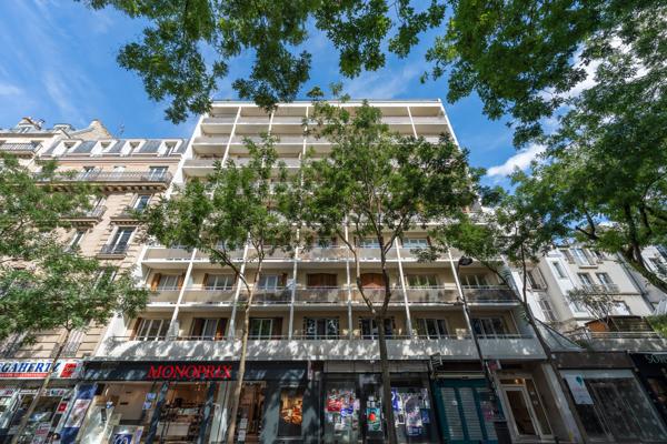 Appartement
         1 pièce
        - 23 m² Exclusivité 233 000 € *