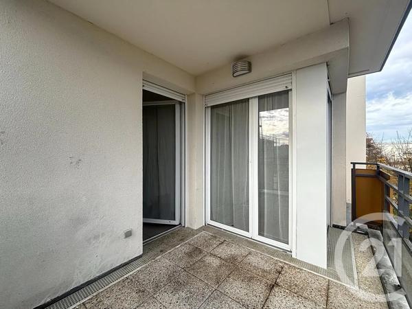 Appartement F2 à vendre  2 pièces - 43,34 m 2   VILLECRESNES  - 94