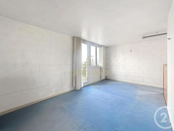 Appartement F4 à vendre  4 pièces - 64,27 m 2   NOISY LE GRAND  - 93