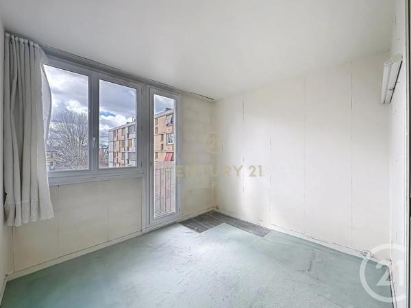 Appartement F4 à vendre  4 pièces - 64,27 m 2   NOISY LE GRAND  - 93
