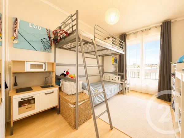 Appartement F4 à vendre  4 pièces - 79,98 m 2   LIVRY GARGAN  - 93