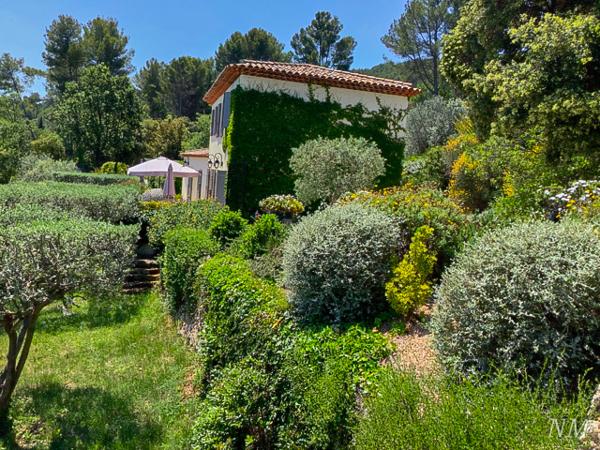 Draguignan (83300) Maison coup de coeur dans cadre champêtre à 2 pas de Draguignan avec vue panoramique.