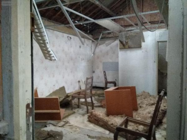 Entrepôt et bureaux à vendre à Rethel dans les Ardennes (08300), ref : 10315/338