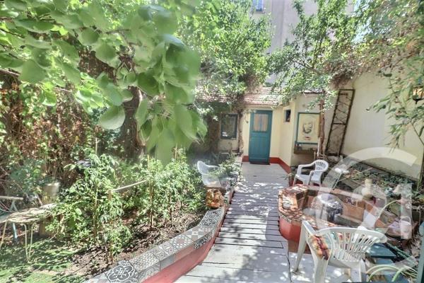 Maison à vendre  5 pièces - 160,53 m 2   LES LILAS  - 93