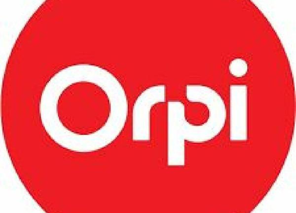 Stationnement à louer  •  16 m2 Rochefort