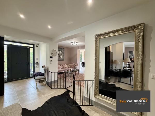 Villiers-sur-Morin (77580) Maison familiale de 230 m², Terrain arboré de plus de 20 000 m² à Villiers-sur-Morin (77580)