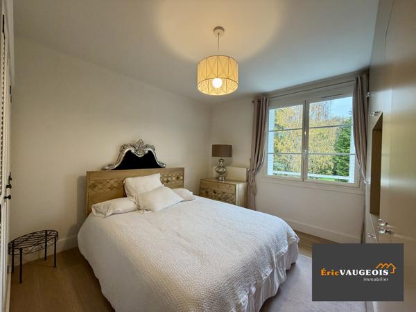 Villiers-sur-Morin (77580) Maison familiale de 230 m², Terrain arboré de plus de 20 000 m² à Villiers-sur-Morin (77580)