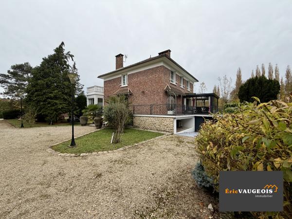Villiers-sur-Morin (77580) Maison familiale de 230 m², Terrain arboré de plus de 20 000 m² à Villiers-sur-Morin (77580)