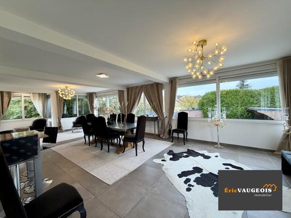 Villiers-sur-Morin (77580) Maison familiale de 230 m², Terrain arboré de plus de 20 000 m² à Villiers-sur-Morin (77580)