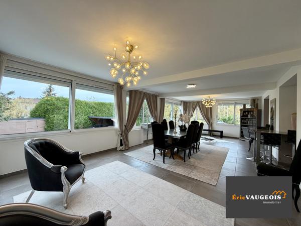 Villiers-sur-Morin (77580) Maison familiale de 230 m², Terrain arboré de plus de 20 000 m² à Villiers-sur-Morin (77580)