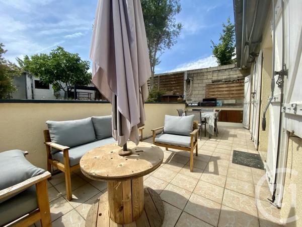 Maison à vendre  5 pièces - 110 m 2   GOUSSAINVILLE  - 95