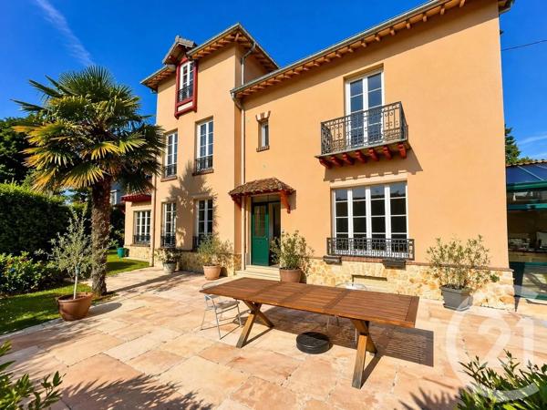 Maison à vendre  8 pièces - 245 m 2   L ISLE ADAM  - 95