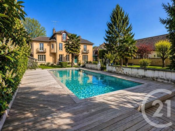 Maison à vendre  8 pièces - 245 m 2   L ISLE ADAM  - 95