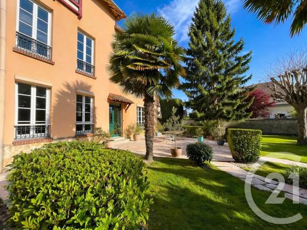 Maison à vendre  8 pièces - 245 m 2   L ISLE ADAM  - 95