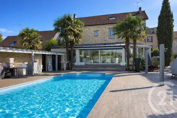 Maison à vendre  8 pièces - 245 m 2   L ISLE ADAM  - 95