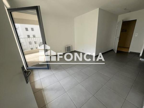 Location Appartement 2 pièces 39.16 m² - 37 RUE DES CHASSEURS Montpellier 34070