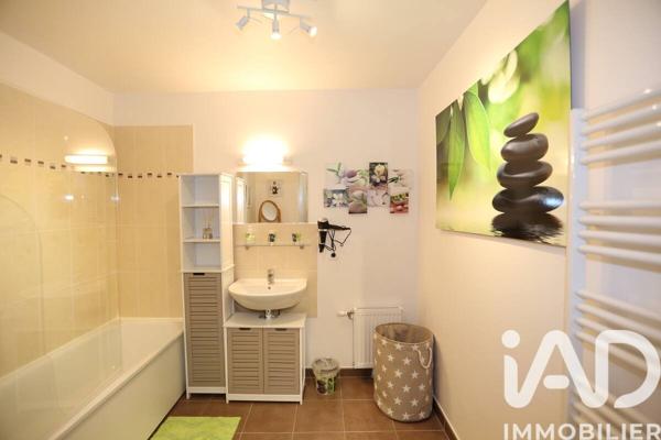 Location appartement 3 pièces 64 m² Serris