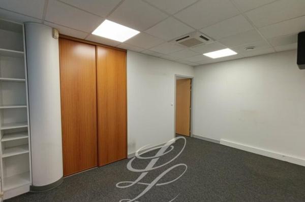 Location - BUREAUX 40 m 2