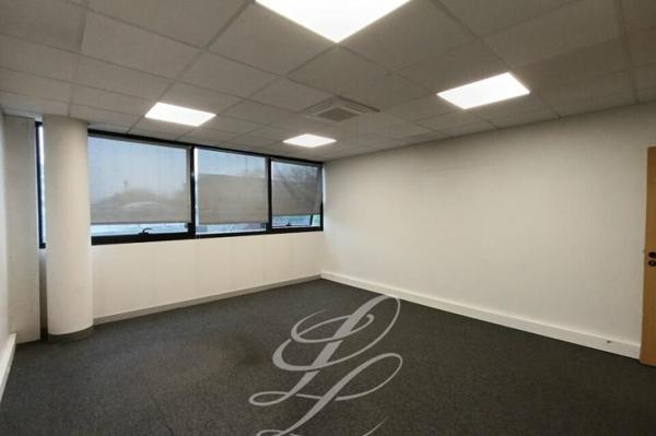 Location - BUREAUX 40 m 2