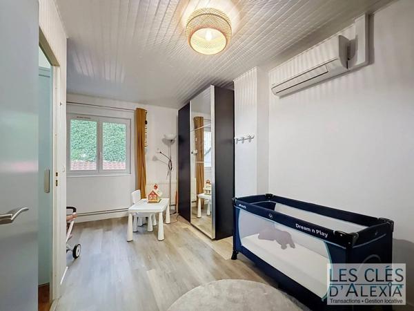 Maison de ville Vernaison 180m² - local commercial