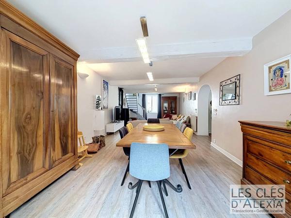 Maison de ville Vernaison 180m² - local commercial
