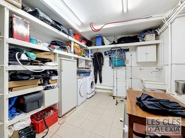 Maison de ville Vernaison 180m² - local commercial