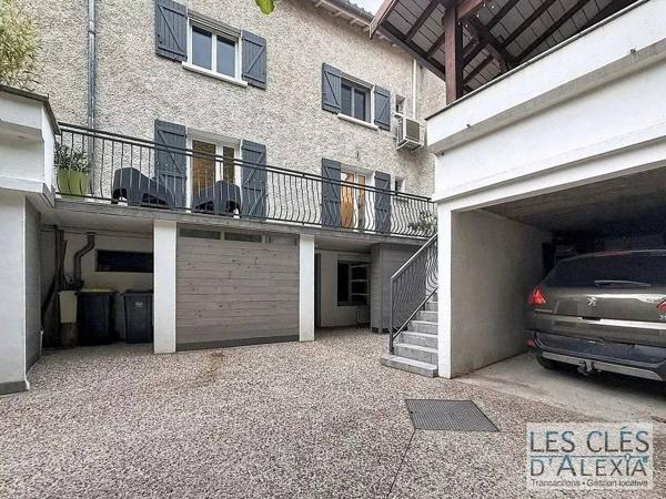 Maison de ville Vernaison 180m² - local commercial