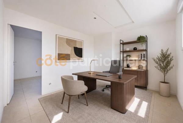 Vente
                Maison100,4 m² - 5 Pièces -
                    LA CHAPELLE SUR ERDRE (44240)
