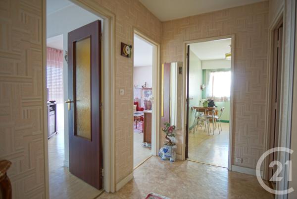 Appartement F5 à vendre  5 pièces - 98,22 m2 CRETEIL - 94