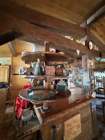 Fonds de commerce et Murs à vendre NOTRE DAME DE BELLECOMBE (73), Bar licence4, restaurant, CA 283 KE