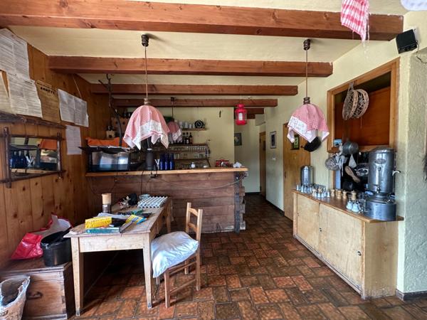 Fonds de commerce et Murs à vendre NOTRE DAME DE BELLECOMBE (73), Bar licence4, restaurant, CA 283 KE