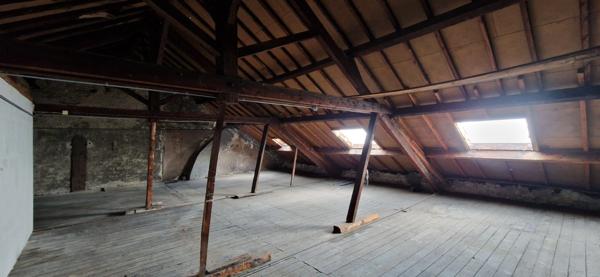 Immeuble à vendre à SAINT ELOY LES MINES (63)