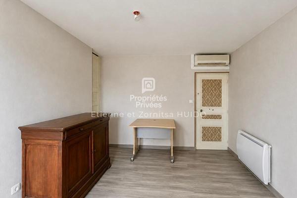 Maison Vatan 11 pièce(s) 255 m2