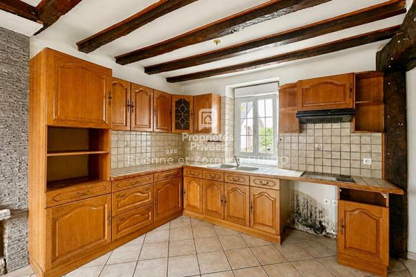 Maison Vatan 11 pièce(s) 255 m2
