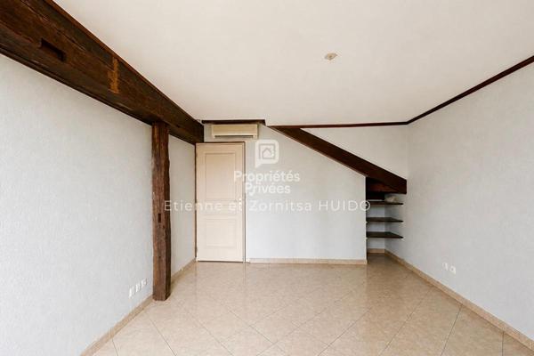 Maison Vatan 11 pièce(s) 255 m2