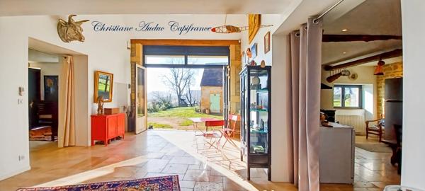 Entre Charolles et Paray le Monial , Maison en pierres de 165 m², avec potentiel de développement, sur terrain de près de 7 000 m²