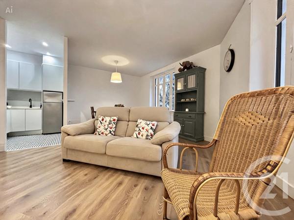 Appartement T3 à vendre  3 pièces - 64,87 m 2   HENDAYE  - 64